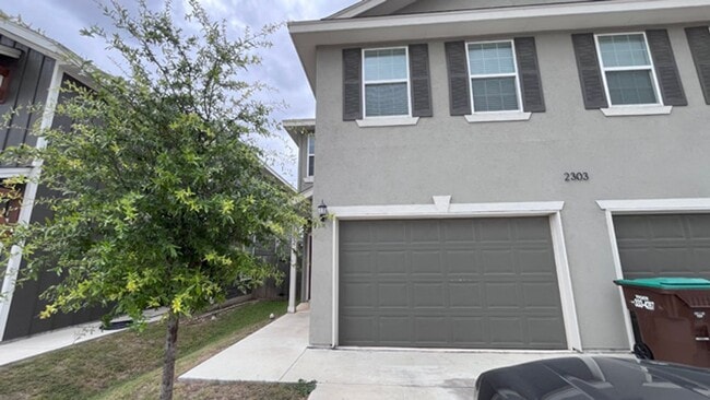 Stylish Living with Amenities – Gated Comm... - Stylish Living with Amenities – Gated Comm... Apartment
