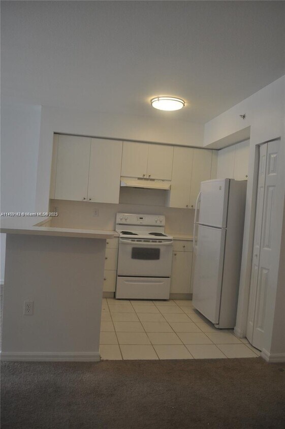 Foto del edificio - 11060 SW 196th St