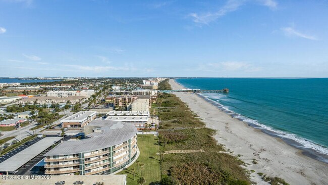 Building Photo - 4850 Ocean Beach Blvd