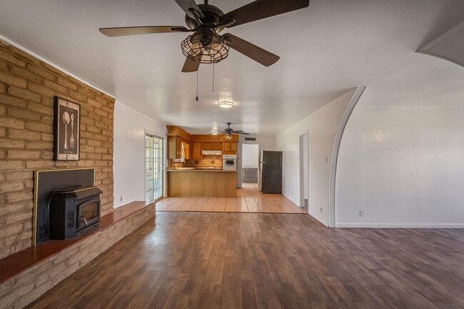 Building Photo - Adobe beauty in New Mexico South County Valley