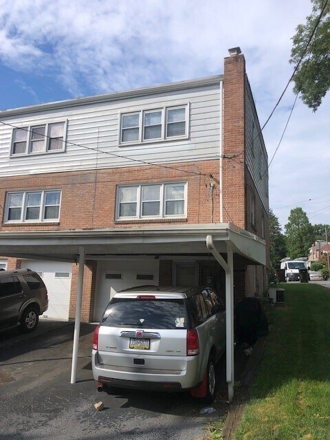 Foto del edificio - 29 Cornell St