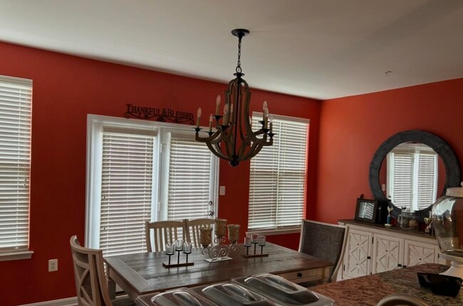 Foto del edificio - 6451 Ocelot St