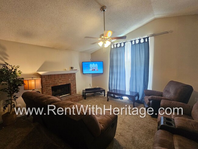 Building Photo - THIS HOME IS GORGEOUS!....ALL THE UPGRADES...