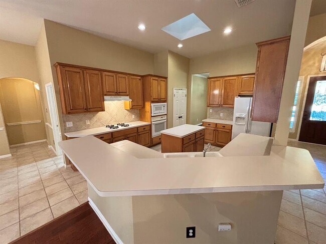 Foto del edificio - 2909 Yandall Dr