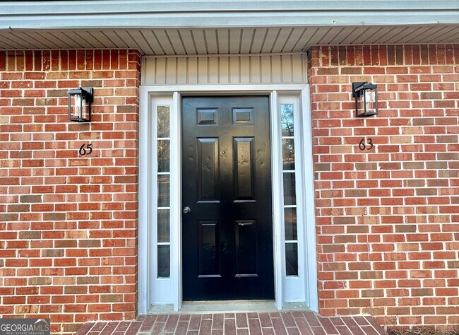 Foto del edificio - 65 Sunrise Cir