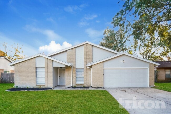 Building Photo - 5907 Misty Meadow St