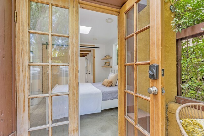 Dormitorio 1 - 718 Vernon Ave