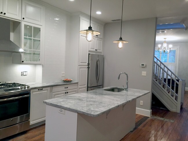 Chef's recientemente renovados en la cocina - 623 South Carolina Ave SE