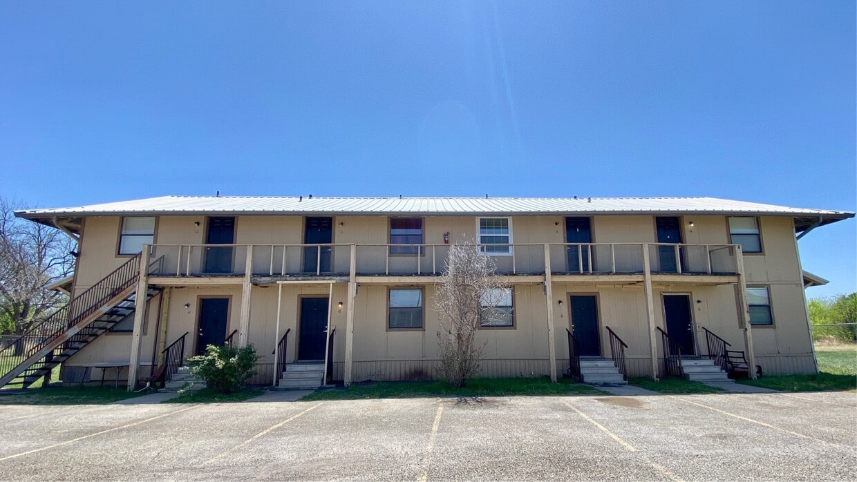 Building Photo - 4244 Burkburnett Rd
