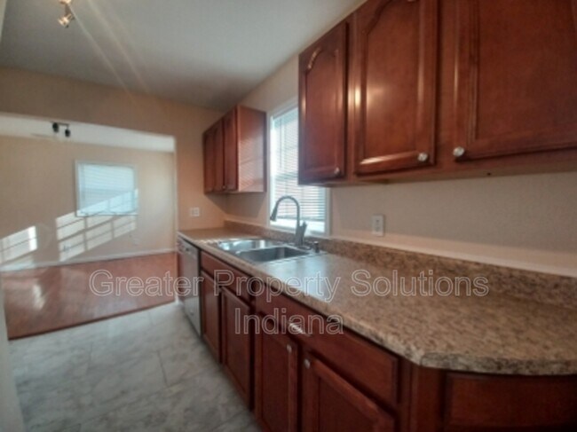 Foto del edificio - 412 W South St