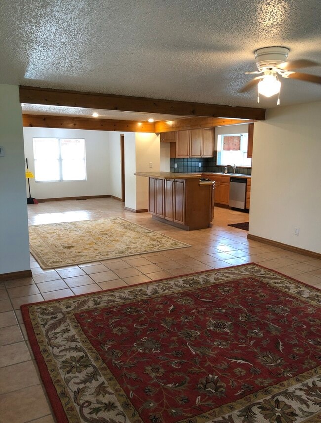 Living room dining room open floor plan - 115 117 Center Point Rd