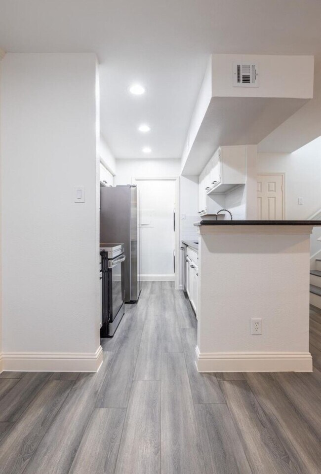 Foto del edificio - 14600 Fonmeadow Dr