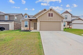 Building Photo - 146 Grace Lilly Dr