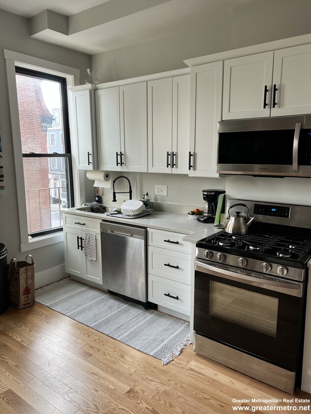 306 K St Unit 2, Boston, MA 02127 Apartments in Boston, MA