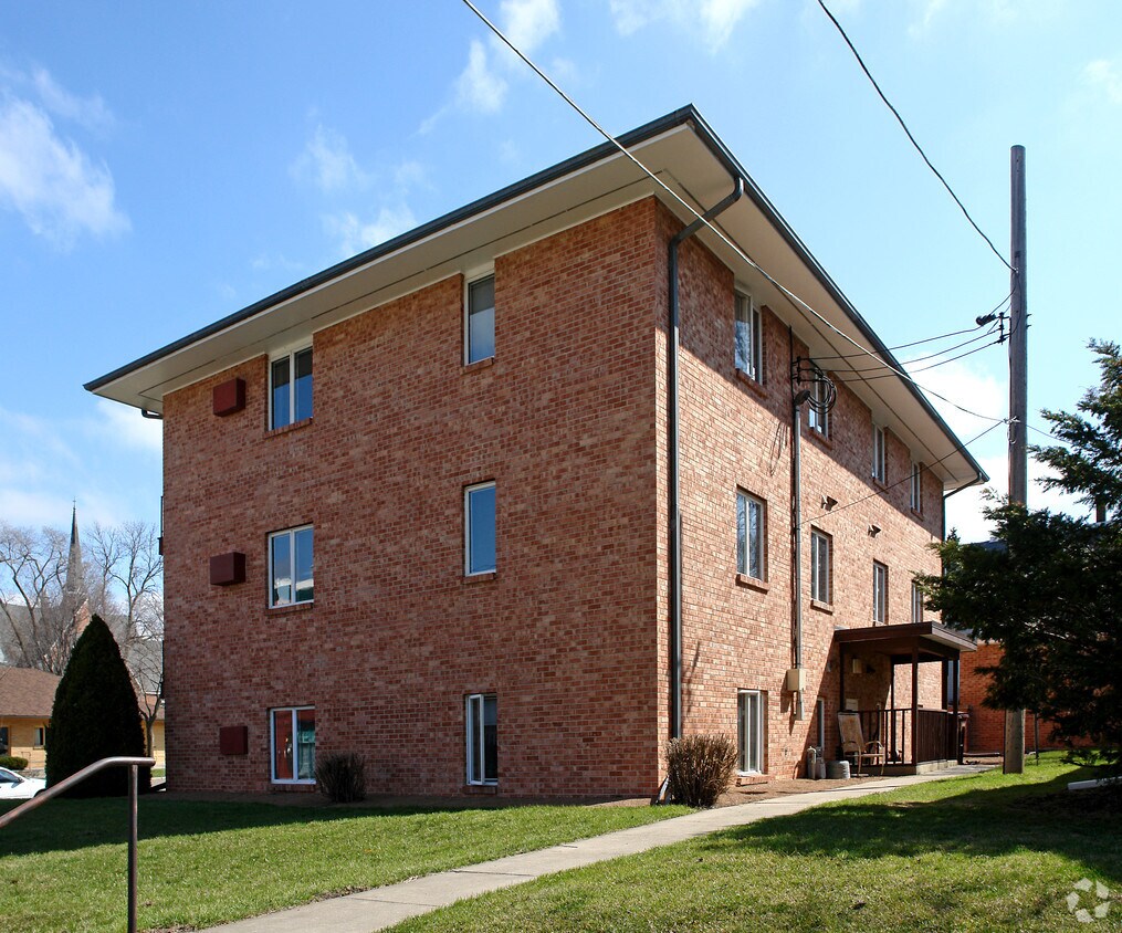 Foto del edificio - Benson Apartments