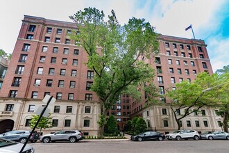 Building Photo - 400 W Deming Pl