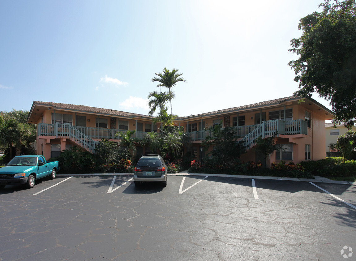 Building Photo - Camino Place Rental Apartments