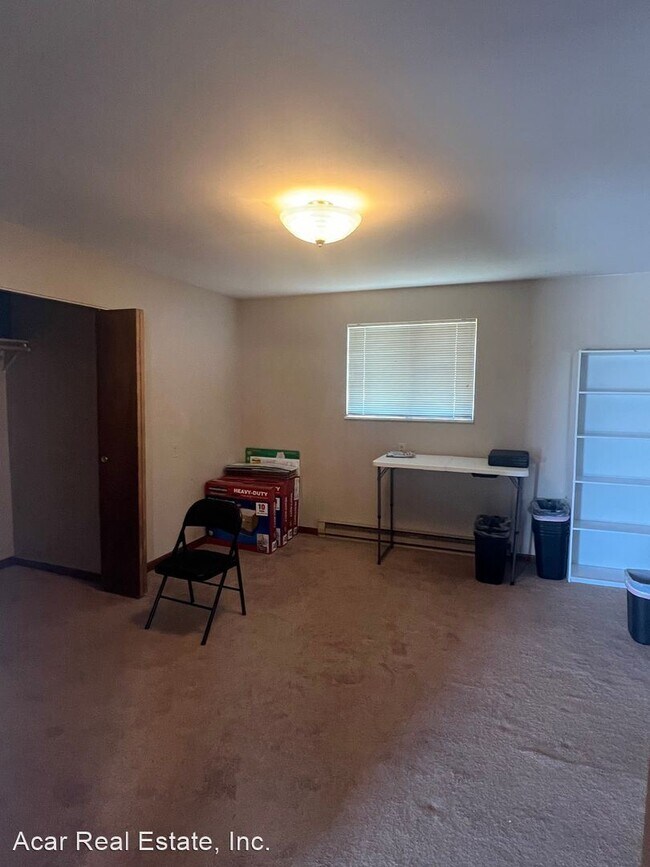 Building Photo - 3 br, 2.5 bath House - 12405 County Road 3120