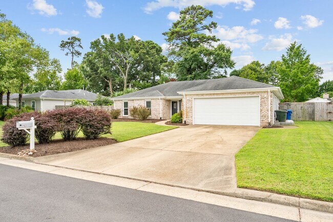 Foto del edificio - Stunning home in Pine Meadows Ready for Mo...