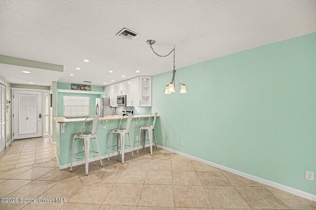 Foto del edificio - 290 Paradise Blvd
