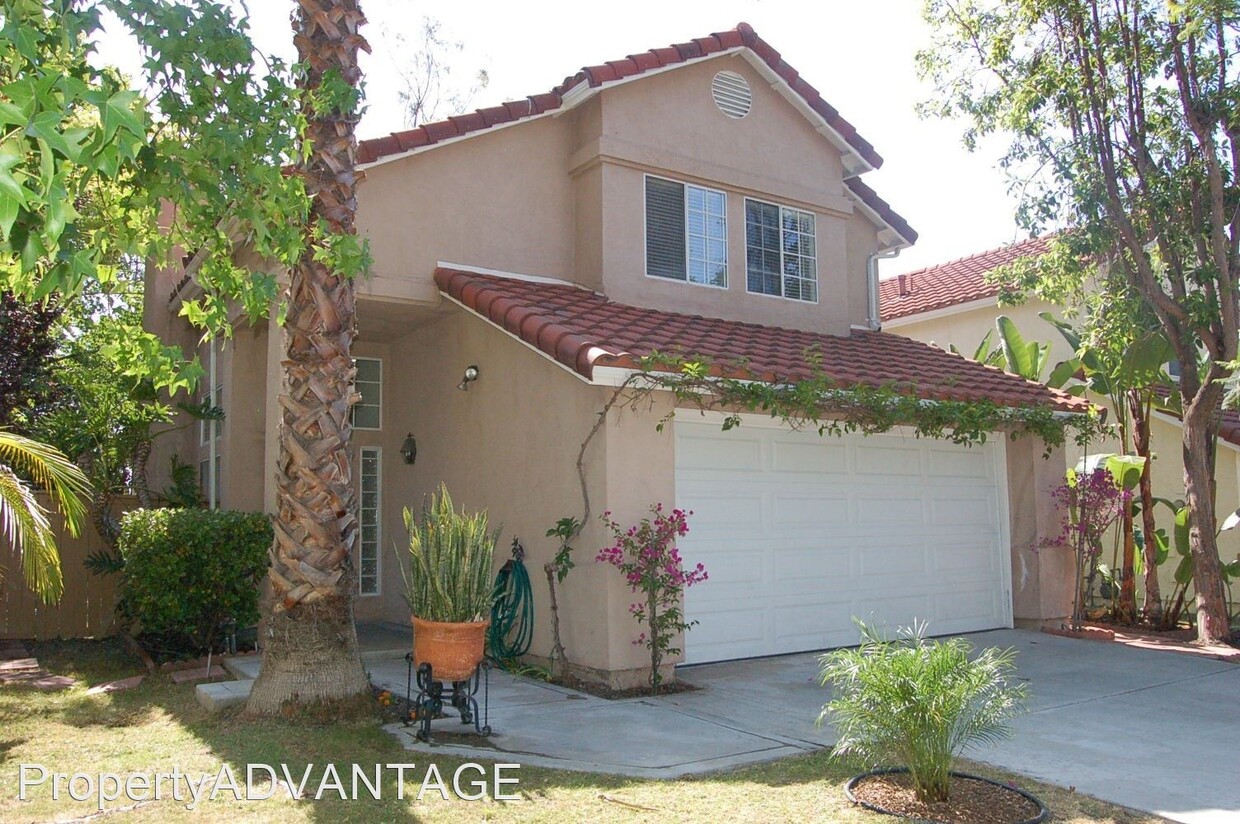 3 br, 2.5 bath House - 1693 Harbor Drive Photo