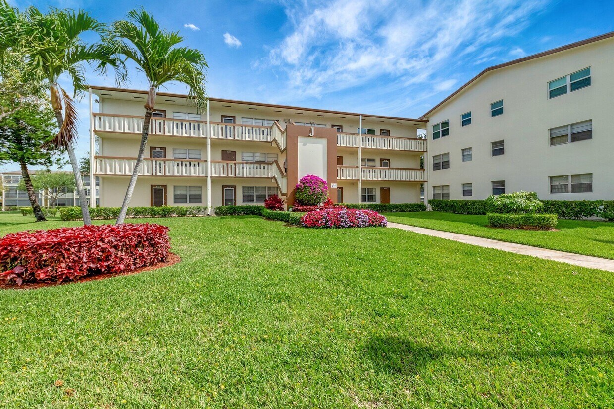 Foto principal - 380 Mansfield I