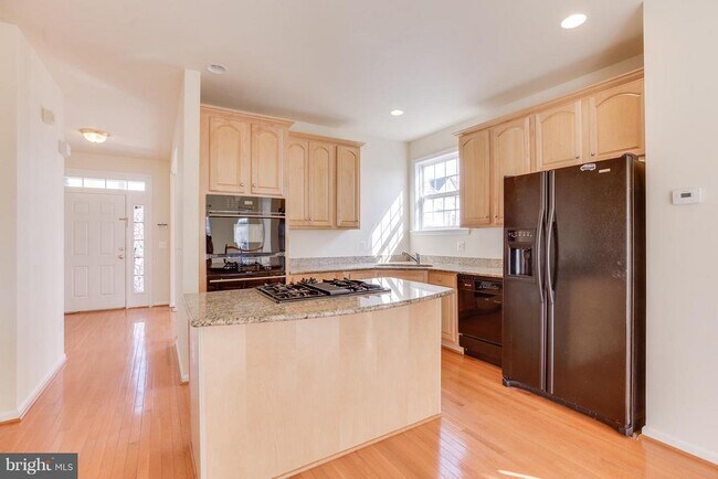 Building Photo - 15522 Exmore Ct