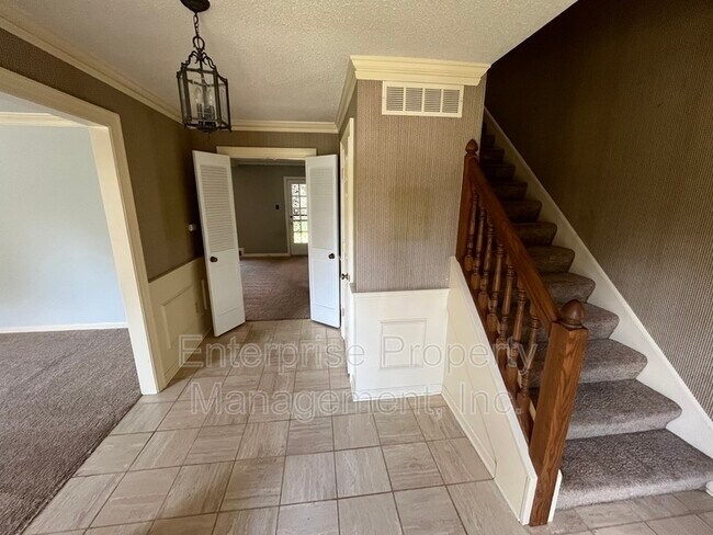 Foto del edificio - 7000 Loddon Cove
