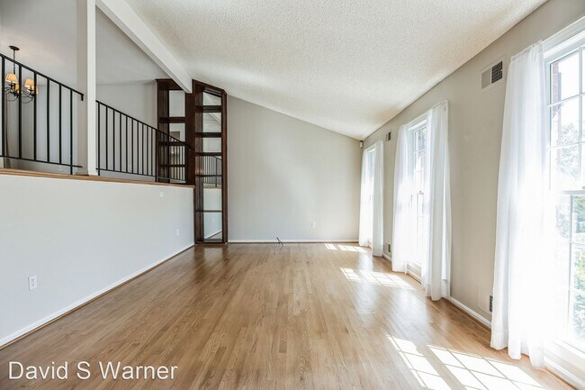 Foto del edificio - 4 br, 3 bath House - 6206 Winnepeg Dr