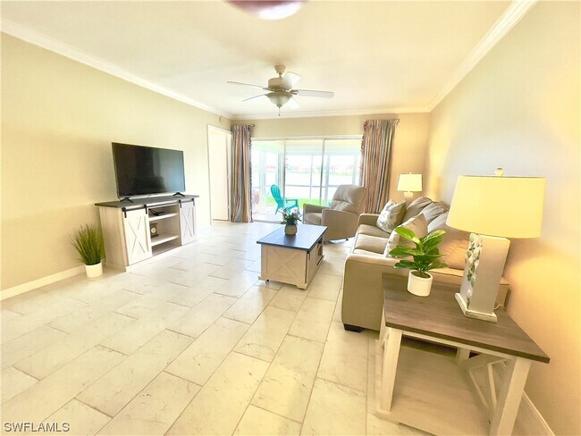 Foto del edificio - 7800 Emerald Cir