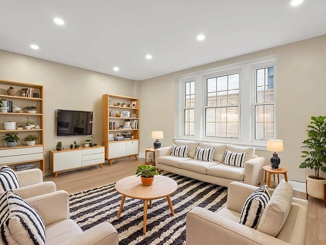 Building Photo - Shaughnessy Residences