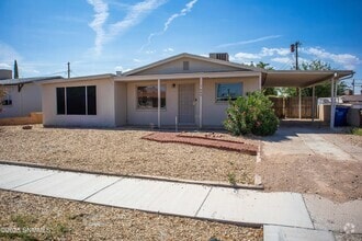 Building Photo - 1640 Smith Ave