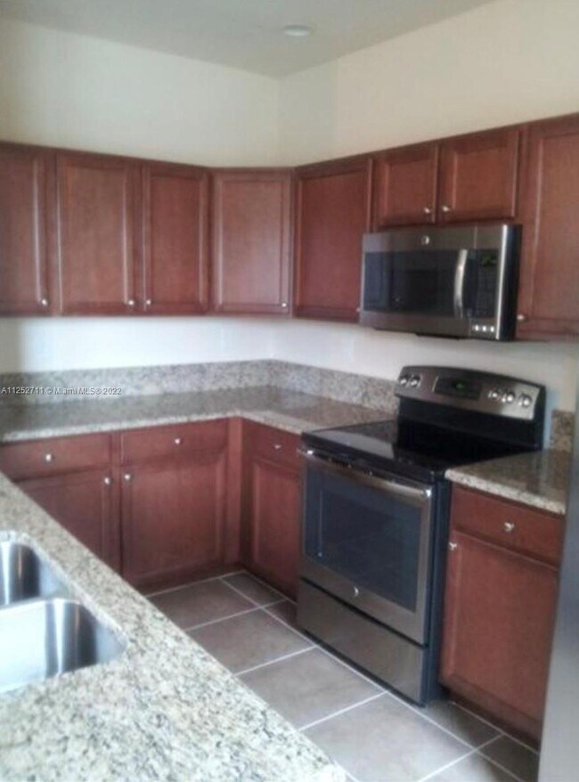 Foto del edificio - 9340 SW 170th Passage