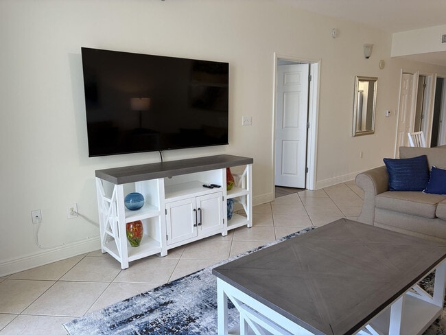 Building Photo - 112 Seascape Dr