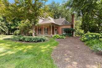 Building Photo - 2835 Reserve Ct