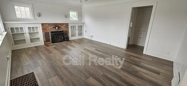 Foto del edificio - 3107 E Nora Ave