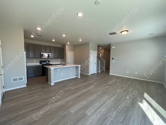Foto del edificio - 3205 Hardin St