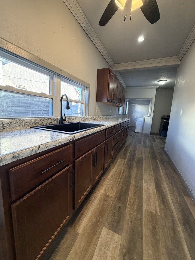 Building Photo - 507 S 1st St