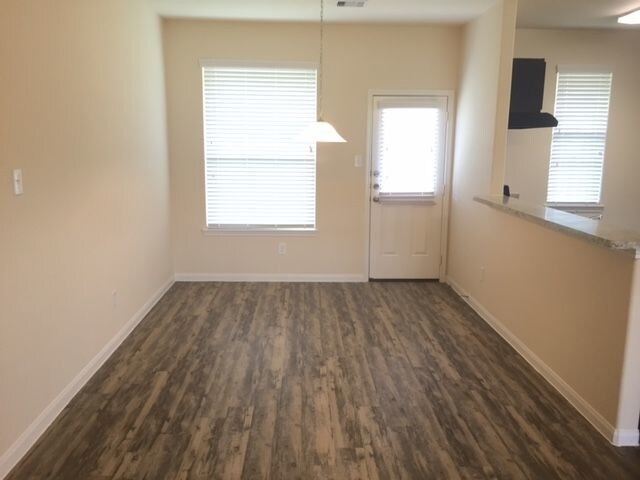 Building Photo - Bavaria - 12310 Dona Ln Houston TX 77044