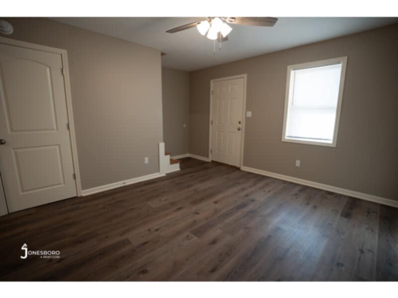 Primary Photo - Forest Home Townhouses - NEWLY RENOVATED -...