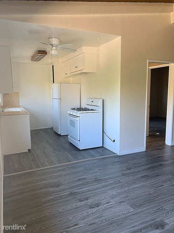 Foto del edificio - 3935 Don Tomaso Dr