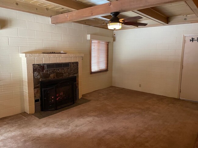 Building Photo - Upgraded and Cozy Al Tahoe Cabin - long te...