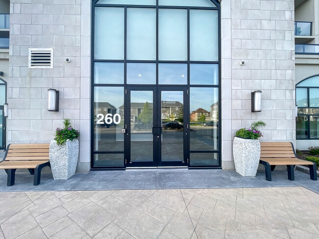 Building Photo - 260 Villagewalk Blvd
