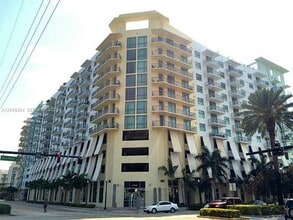 Building Photo - 140 S Dixie Hwy