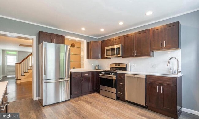 Foto del edificio - 34 Maple St