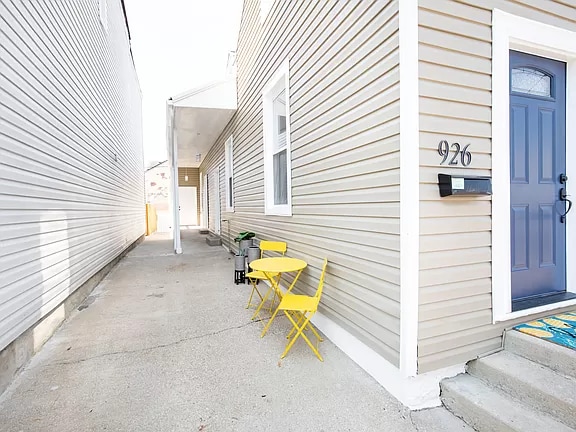 Photo - 926 Boone St House