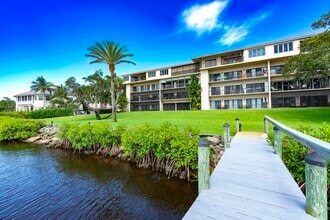 Building Photo - 624 SW St Lucie Crescent