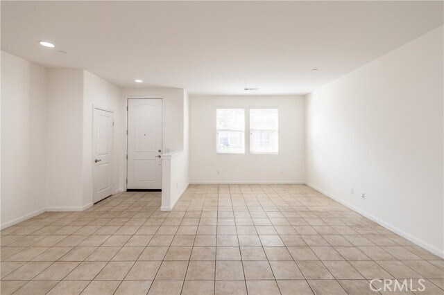 Building Photo - 3042 E Via Fiano