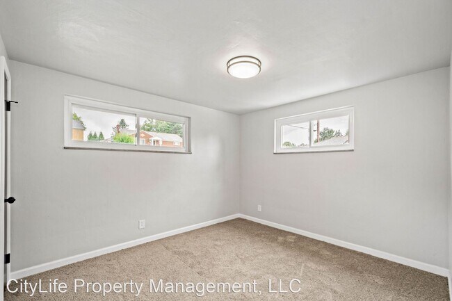 Foto del edificio - 4 br, 1 bath House - 654 Valemont Drive