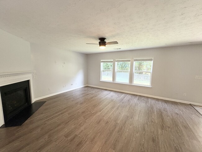 Building Photo - 125 Cedar Bay Cir